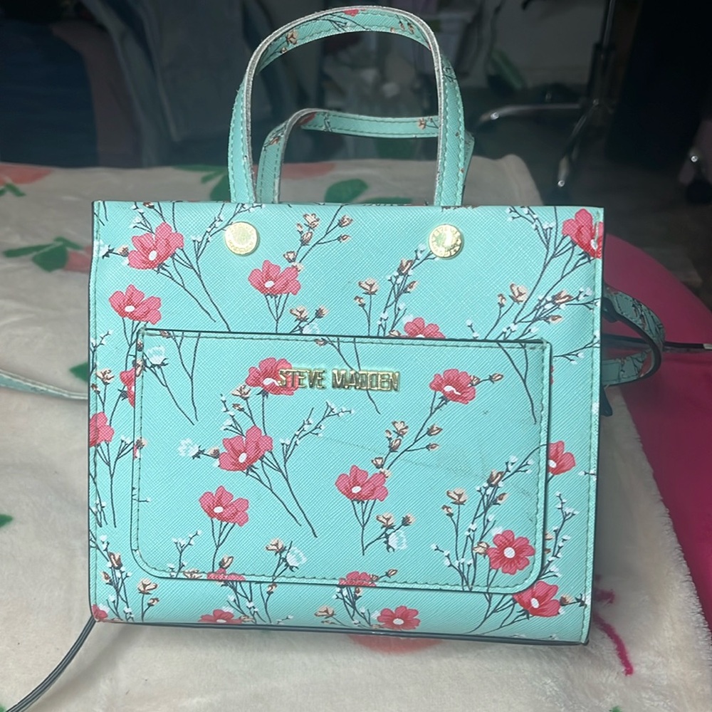 Steve Madden purse